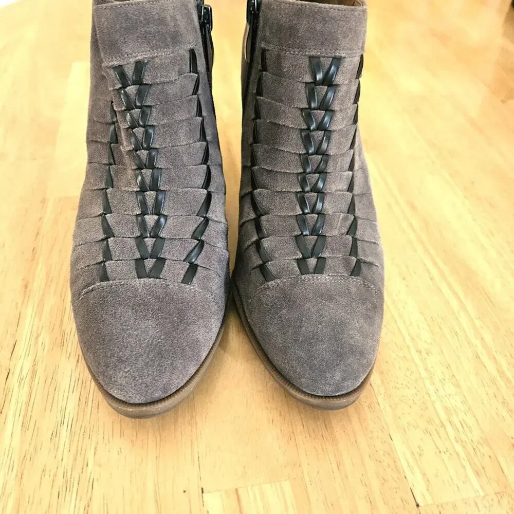 Franco Sarto Dean Heeled Bootie Ankle Boot Shootie - Grey - size 8.5M - EUC